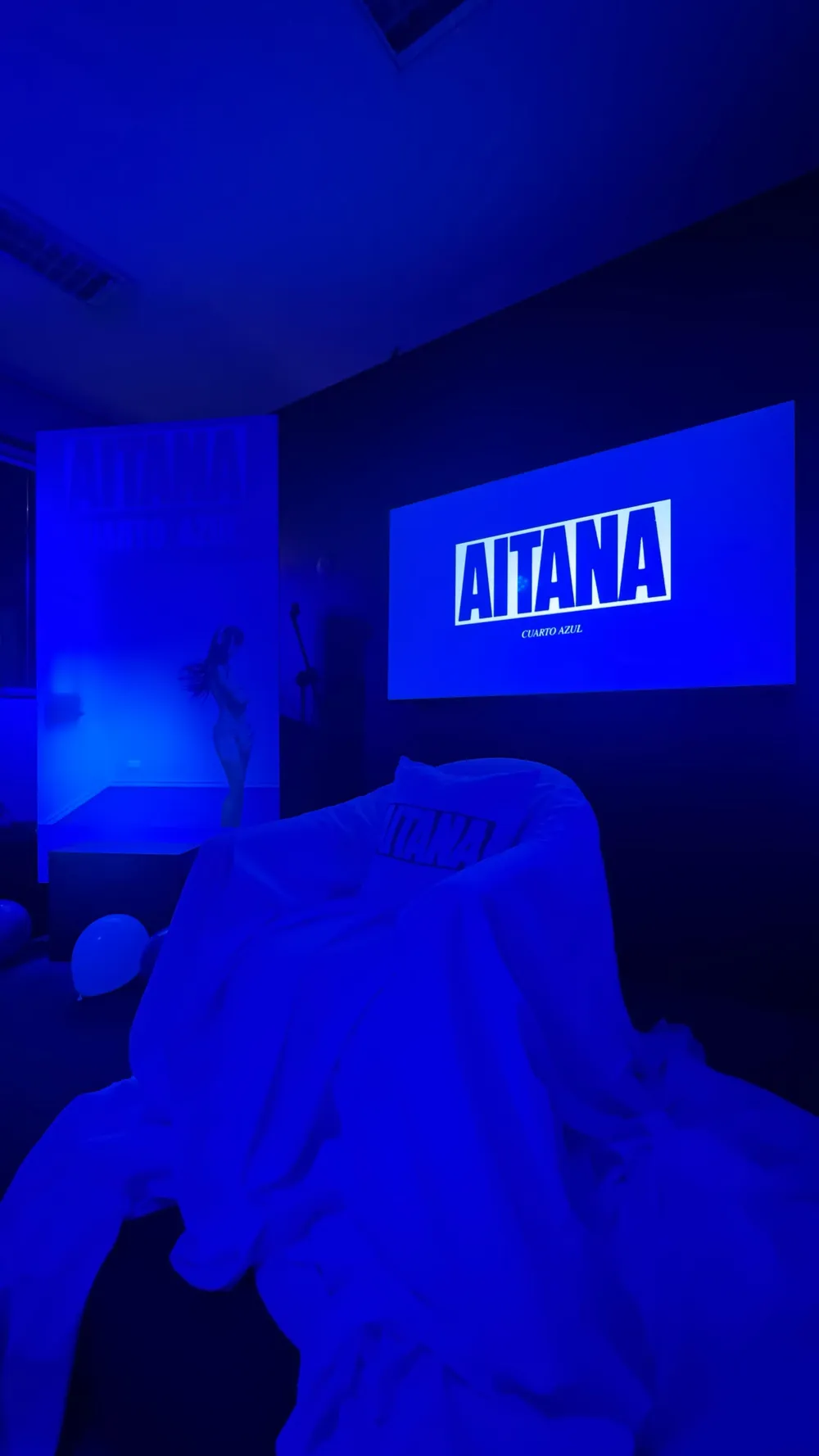 Listening party Cuarto Azul 3