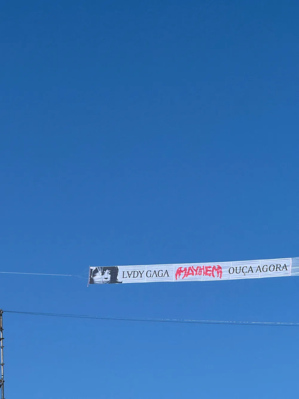 Faixa aérea Ensaios da Anitta